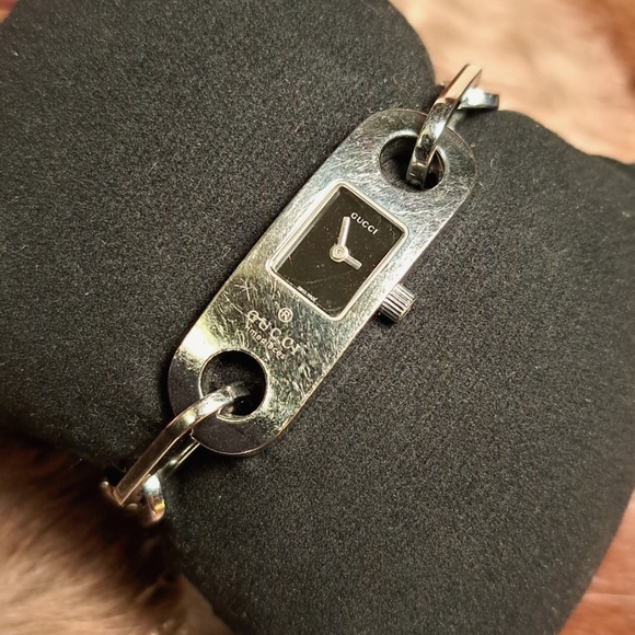 Gucci G-Timeless Breath wristwatch 6100L - Picture 3 of 10